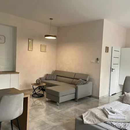 Ap 13 Apartment *