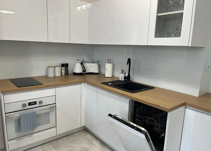 Ap 13 * צ'סטוצ'ובה