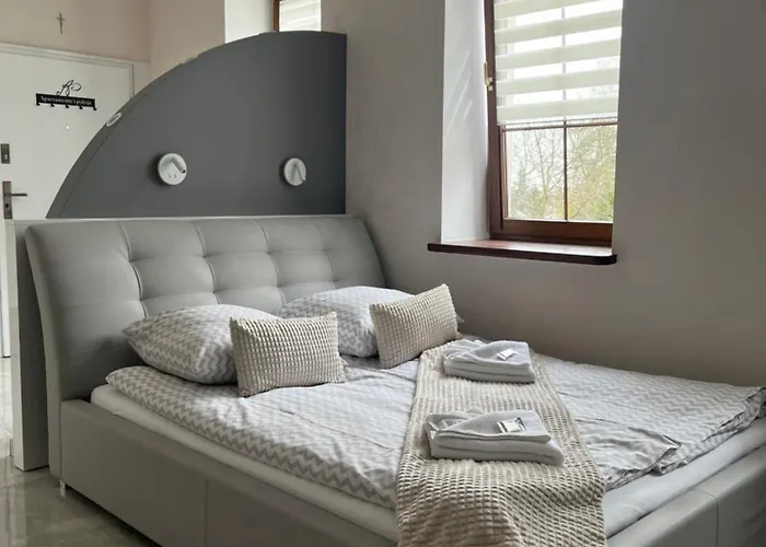 Ap 13 דירה צ'סטוצ'ובה