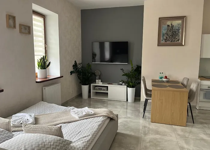 Ap 13 צ'סטוצ'ובה